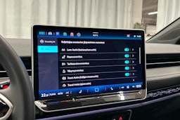 valkoinen Volkswagen ID.7 2025 kuva 28.