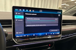 punainen Volkswagen ID.7 2025 kuva 25.