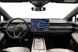 punainen Volkswagen ID.7 2025 kuva 9.