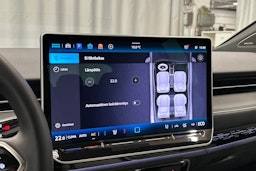 punainen Volkswagen ID.7 2025 kuva 26.