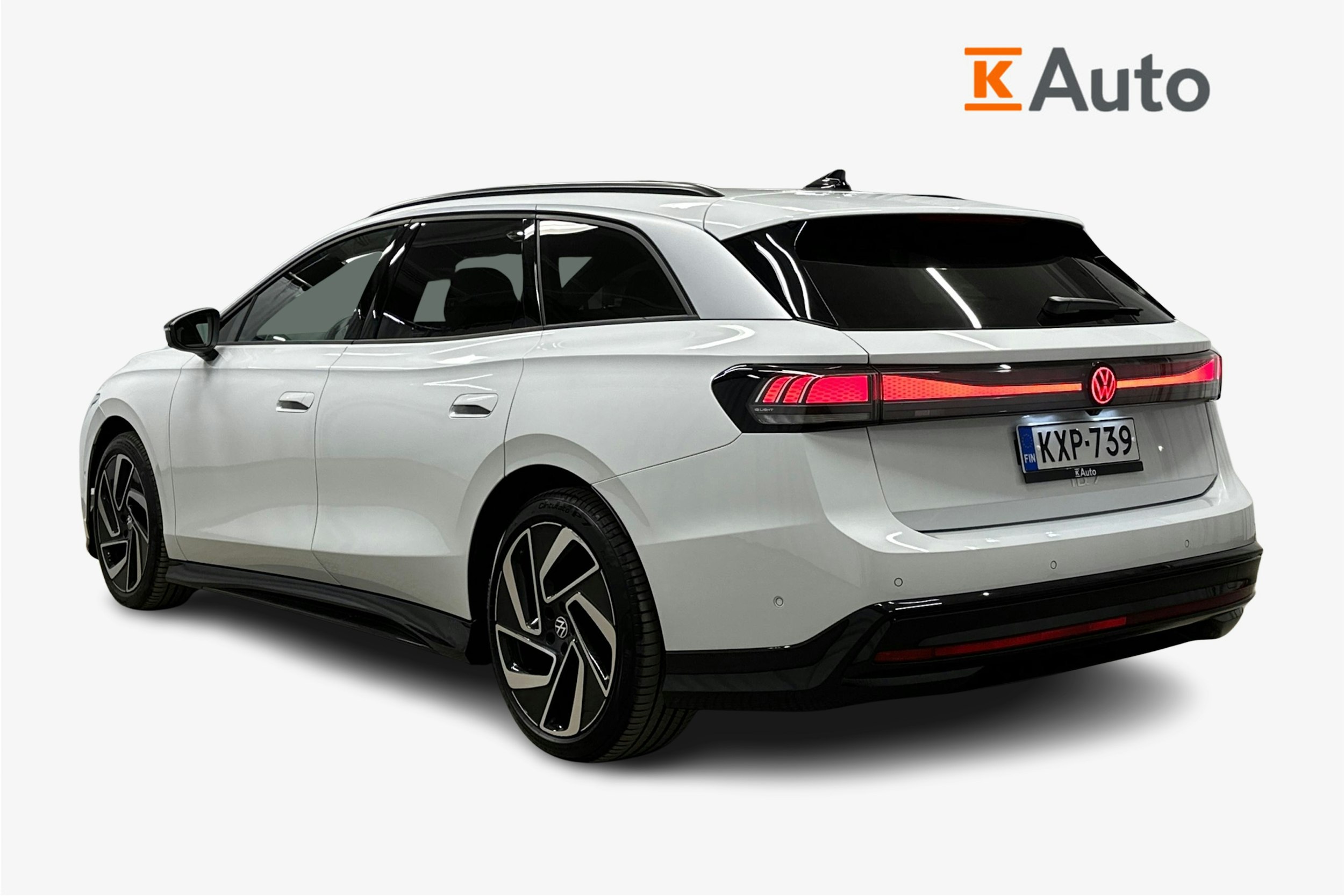 valkoinen Volkswagen ID.7 2025 kuva 2.