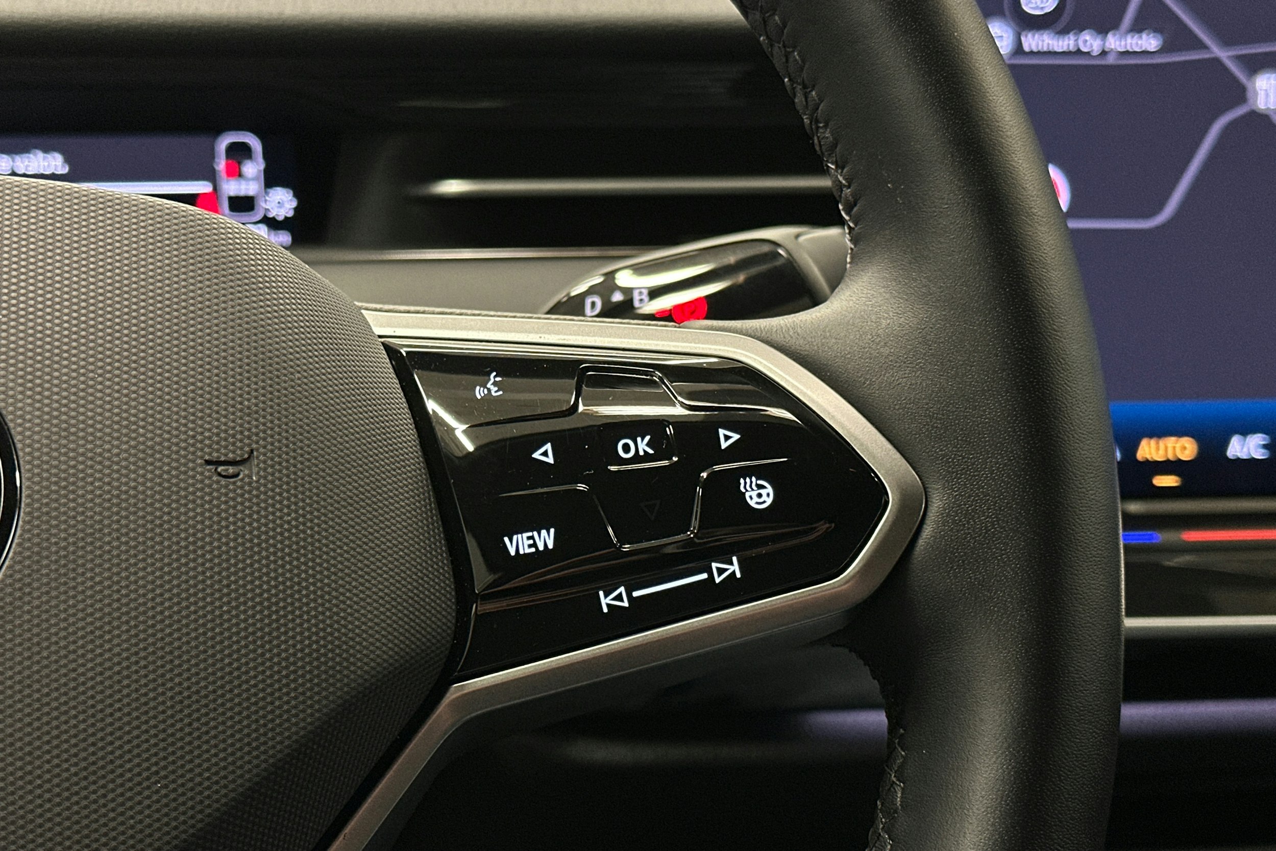 valkoinen Volkswagen ID.7 2025 kuva 22.