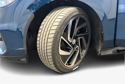 sininen Volkswagen ID.7 2025 kuva 9.