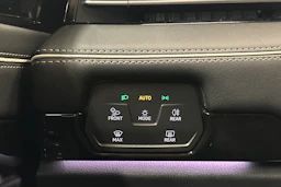 sininen Volkswagen ID.7 2025 kuva 15.