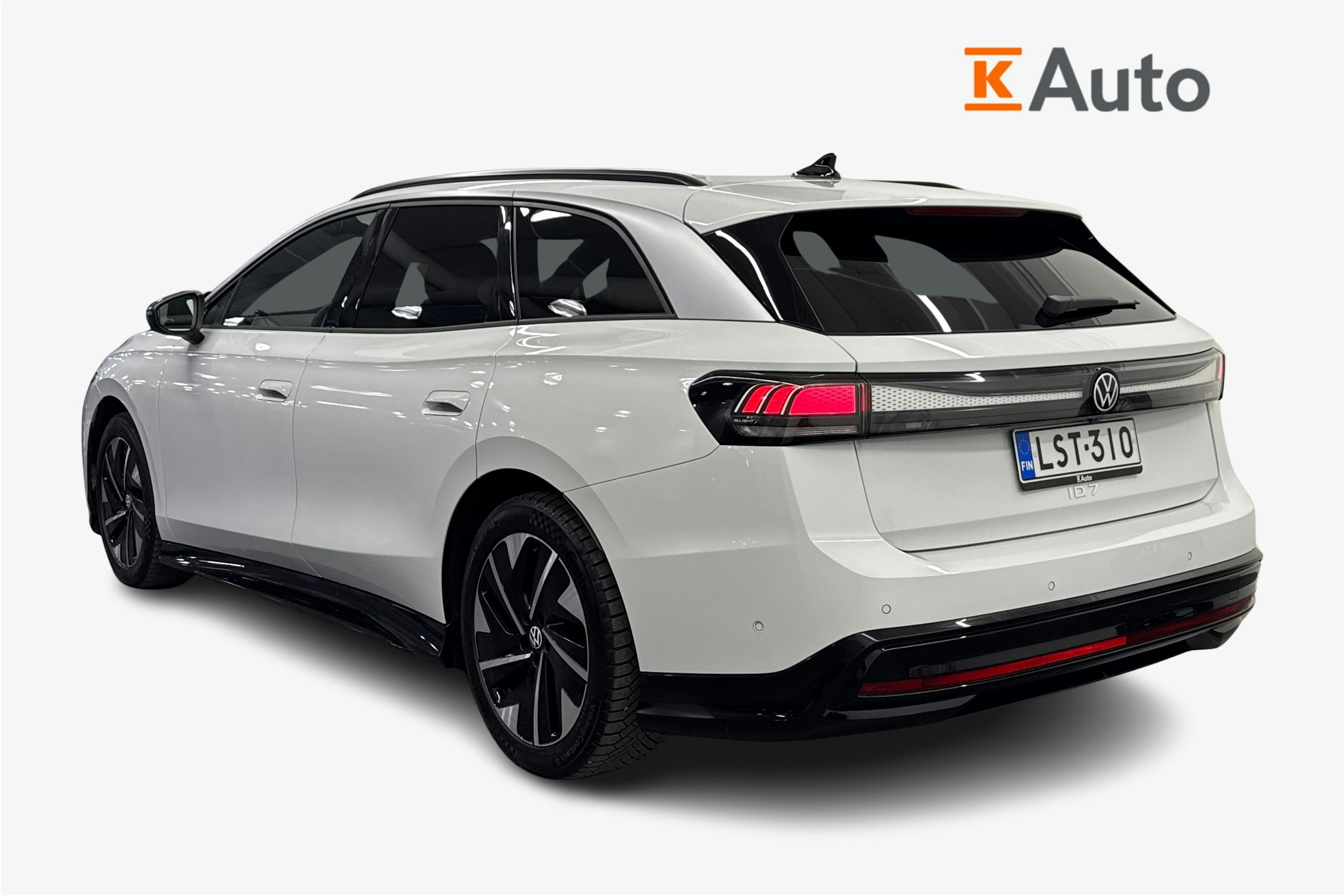 valkoinen Volkswagen ID.7 2025 kuva 2.