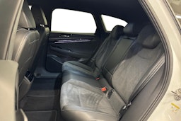 valkoinen Volkswagen ID.7 2025 kuva 10.