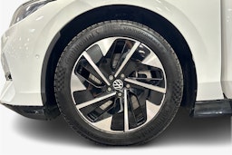 valkoinen Volkswagen ID.7 2025 kuva 11.