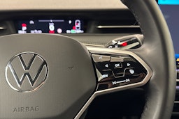 valkoinen Volkswagen ID.7 2025 kuva 17.