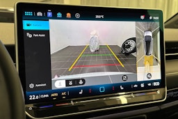 valkoinen Volkswagen ID.7 2025 kuva 18.