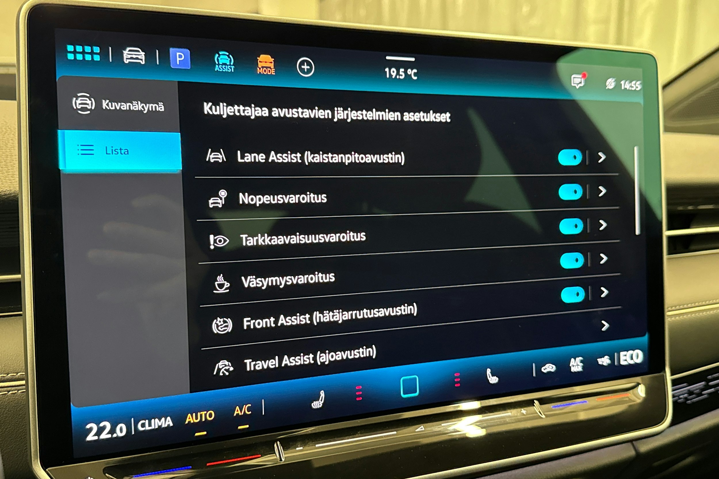 valkoinen Volkswagen ID.7 2025 kuva 23.