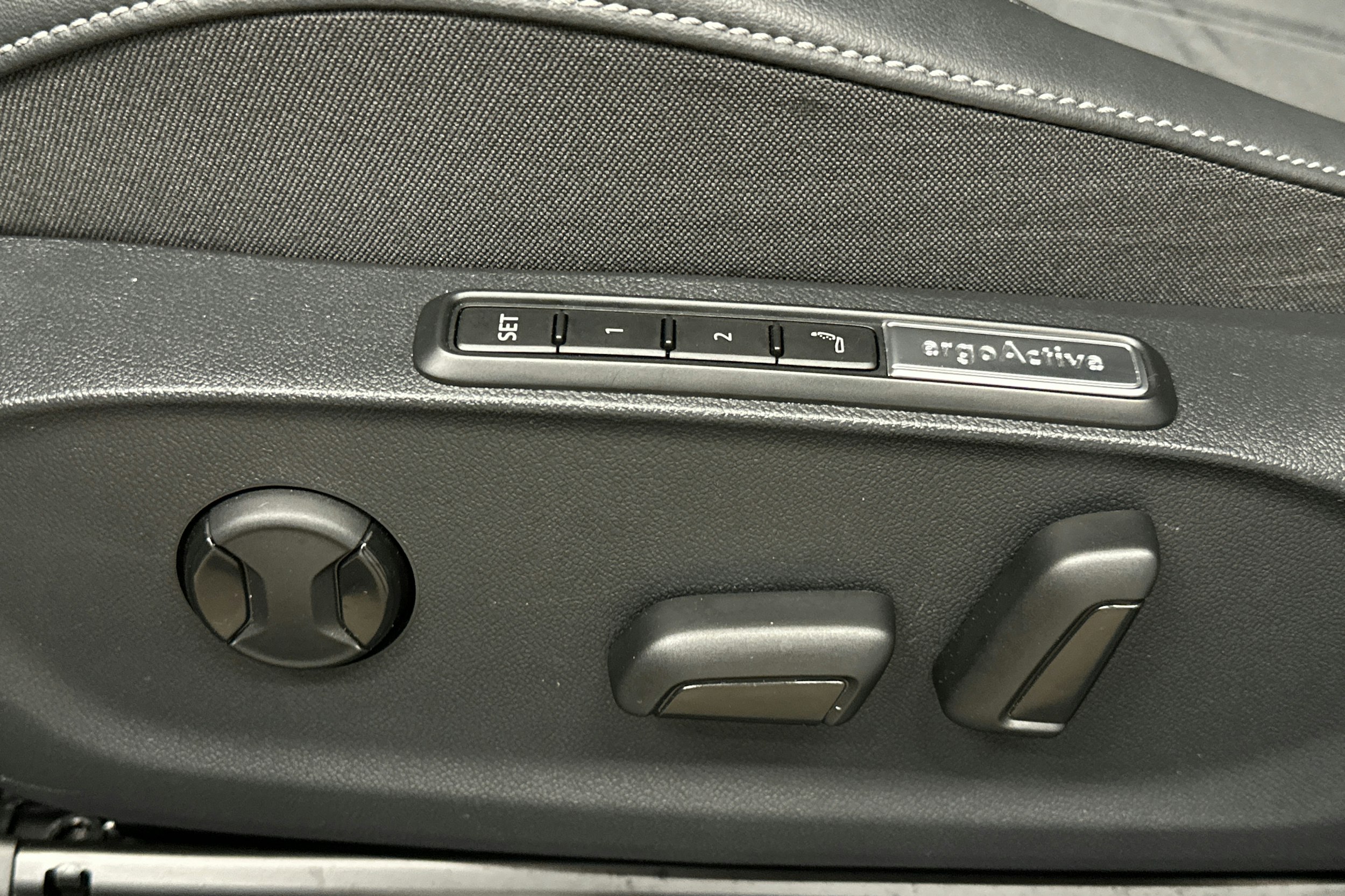 hopea Volkswagen ID.7 2025 kuva 19.