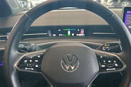 valkoinen Volkswagen ID.7 2025 kuva 23.