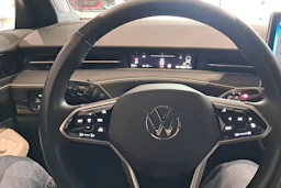 valkoinen Volkswagen ID.7 2025 kuva 12.