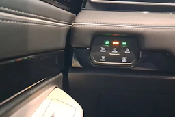 valkoinen Volkswagen ID.7 2025 kuva 14.