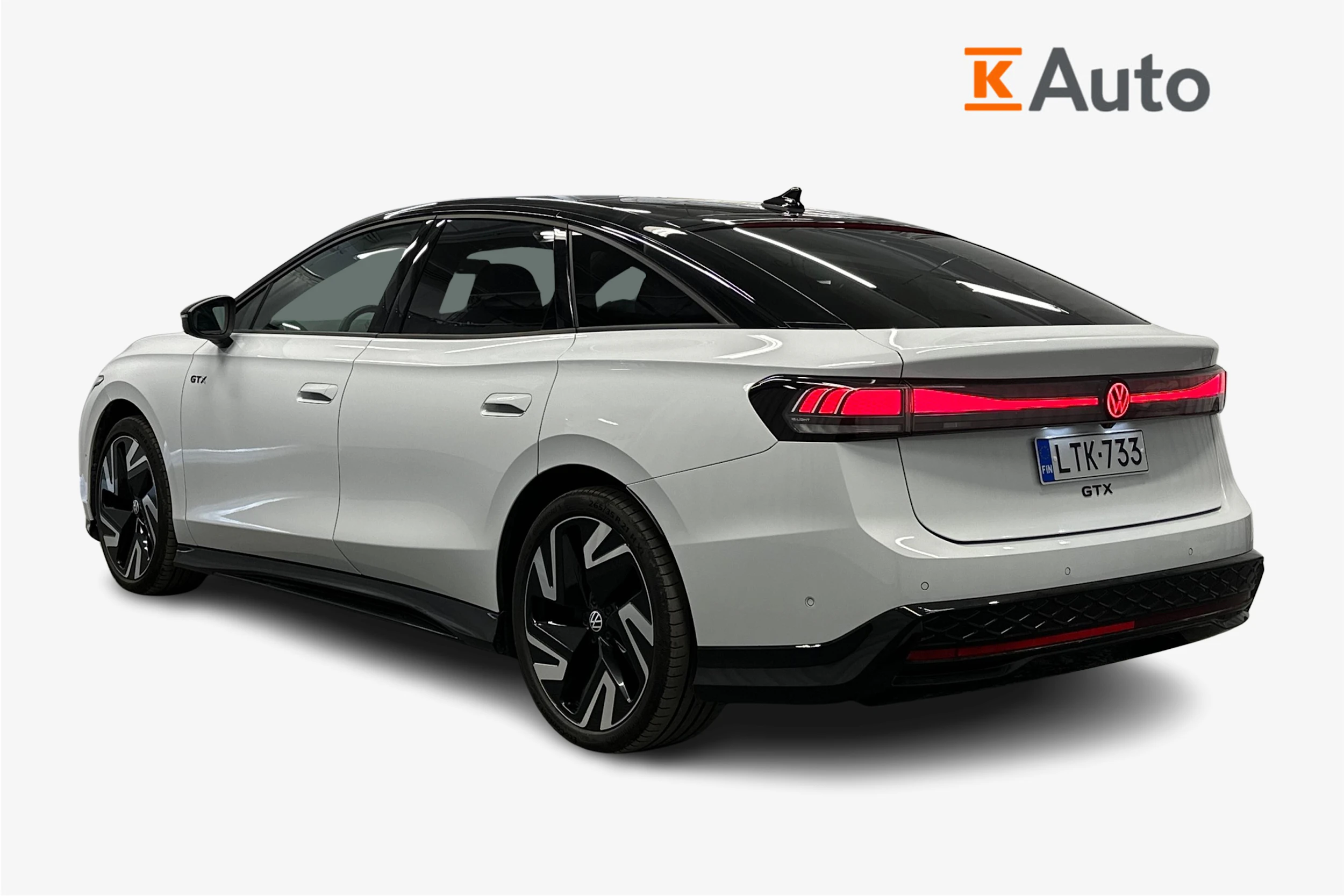 valkoinen Volkswagen ID.7 2025 kuva 3.