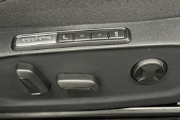 valkoinen Volkswagen ID.7 2025 kuva 21.