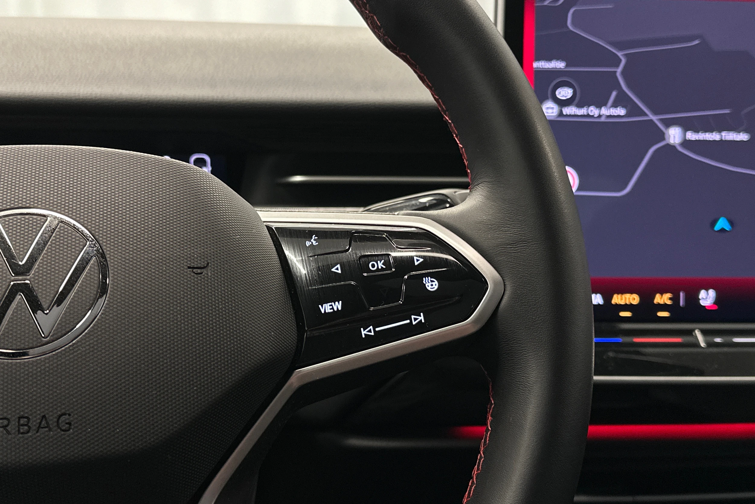 valkoinen Volkswagen ID.7 2025 kuva 24.