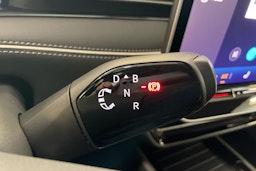 met. harmaa Volkswagen ID.7 2025 kuva 14.