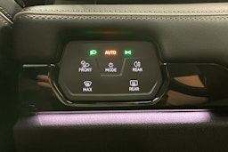 met. harmaa Volkswagen ID.7 2025 kuva 16.
