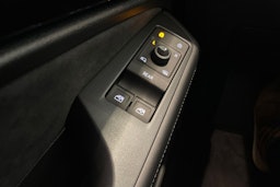 musta Volkswagen ID.7 2025 kuva 22.