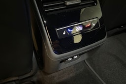musta Volkswagen ID.7 2025 kuva 27.