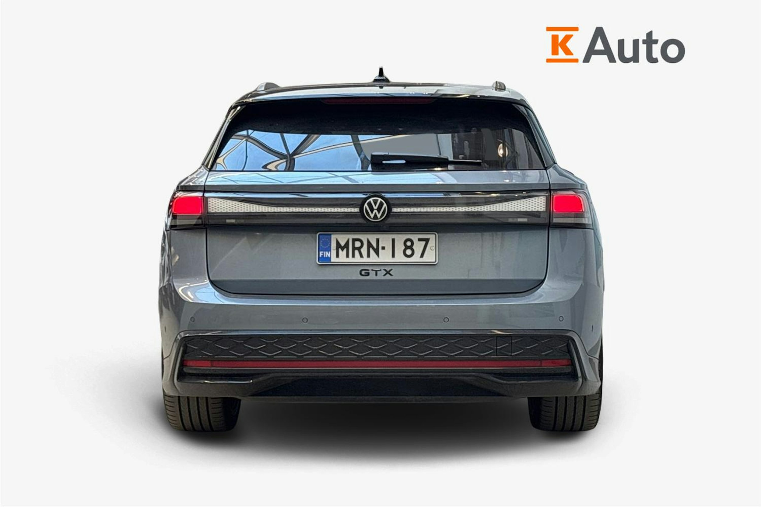 sininen Volkswagen ID.7 2025 kuva 3.