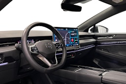 valkoinen Volkswagen ID.7 2025 kuva 7.