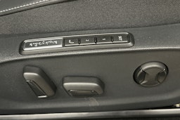 valkoinen Volkswagen ID.7 2025 kuva 20.