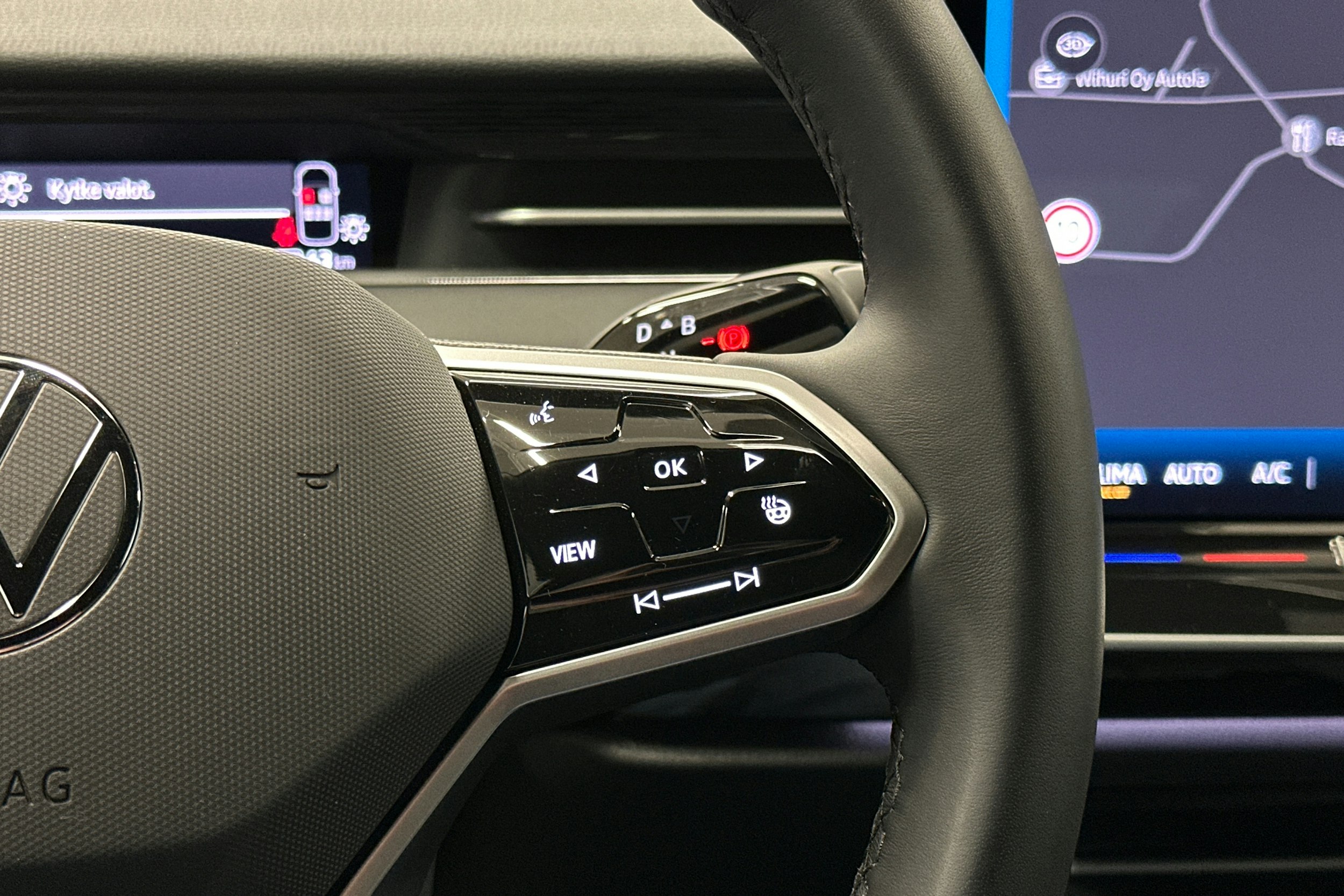 valkoinen Volkswagen ID.7 2025 kuva 23.