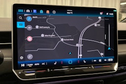 valkoinen Volkswagen ID.7 2025 kuva 27.