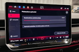 punainen Volkswagen ID.7 2025 kuva 28.