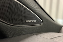 punainen Volkswagen ID.7 2025 kuva 37.