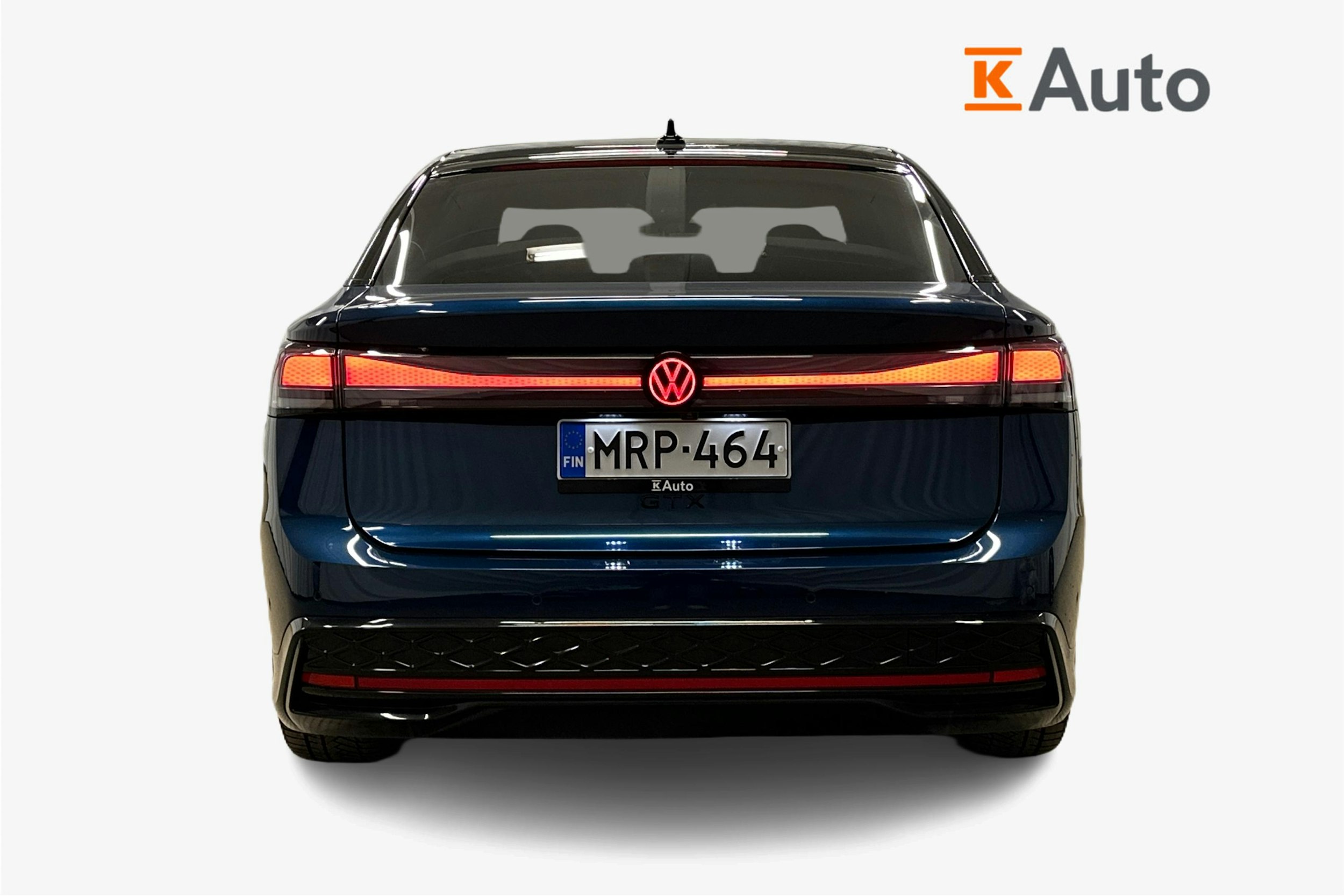 sininen Volkswagen ID.7 2025 kuva 3.