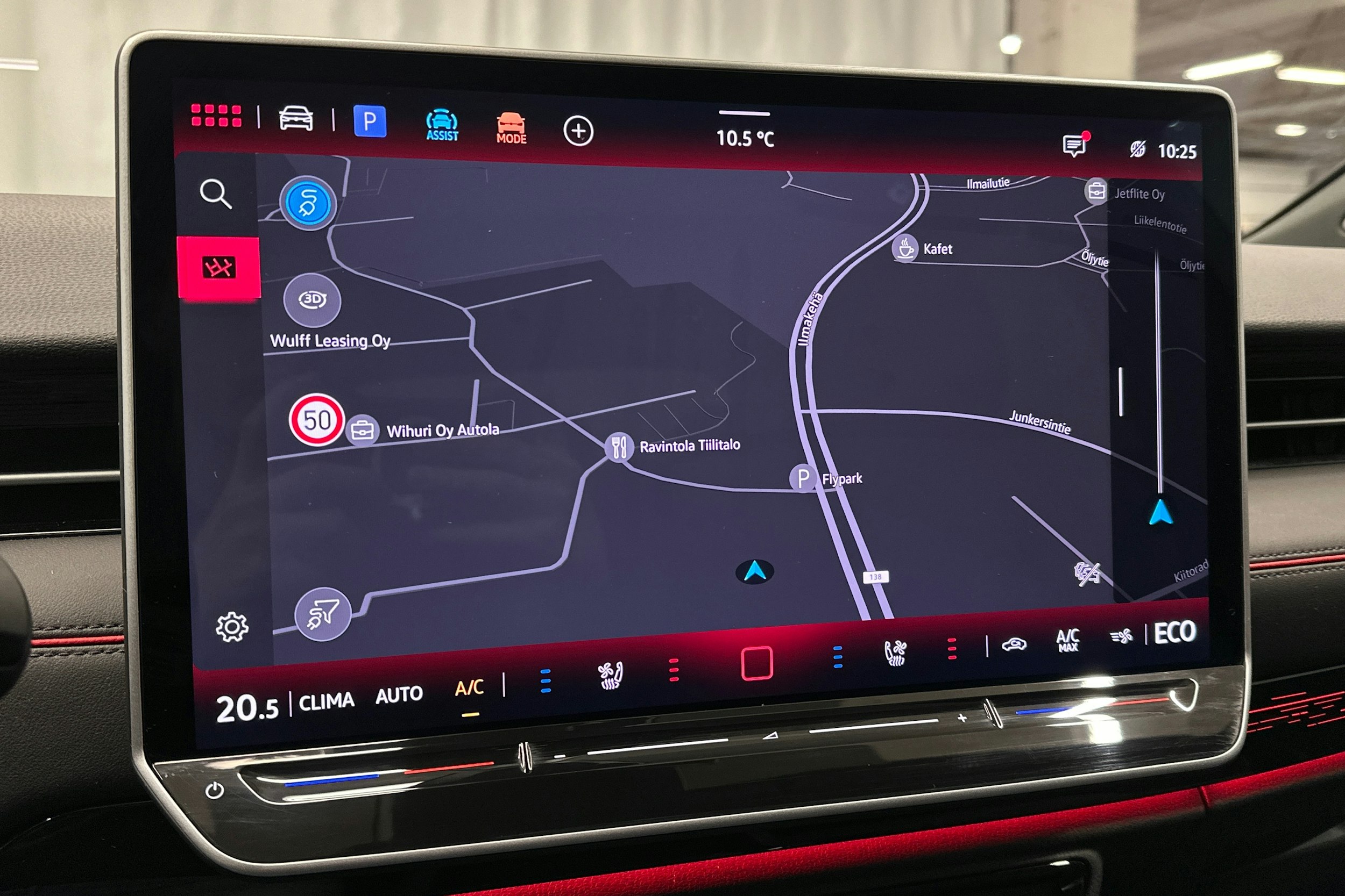 sininen Volkswagen ID.7 2025 kuva 26.