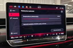 sininen Volkswagen ID.7 2025 kuva 28.