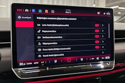 sininen Volkswagen ID.7 2025 kuva 30.