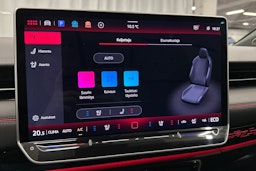 sininen Volkswagen ID.7 2025 kuva 33.