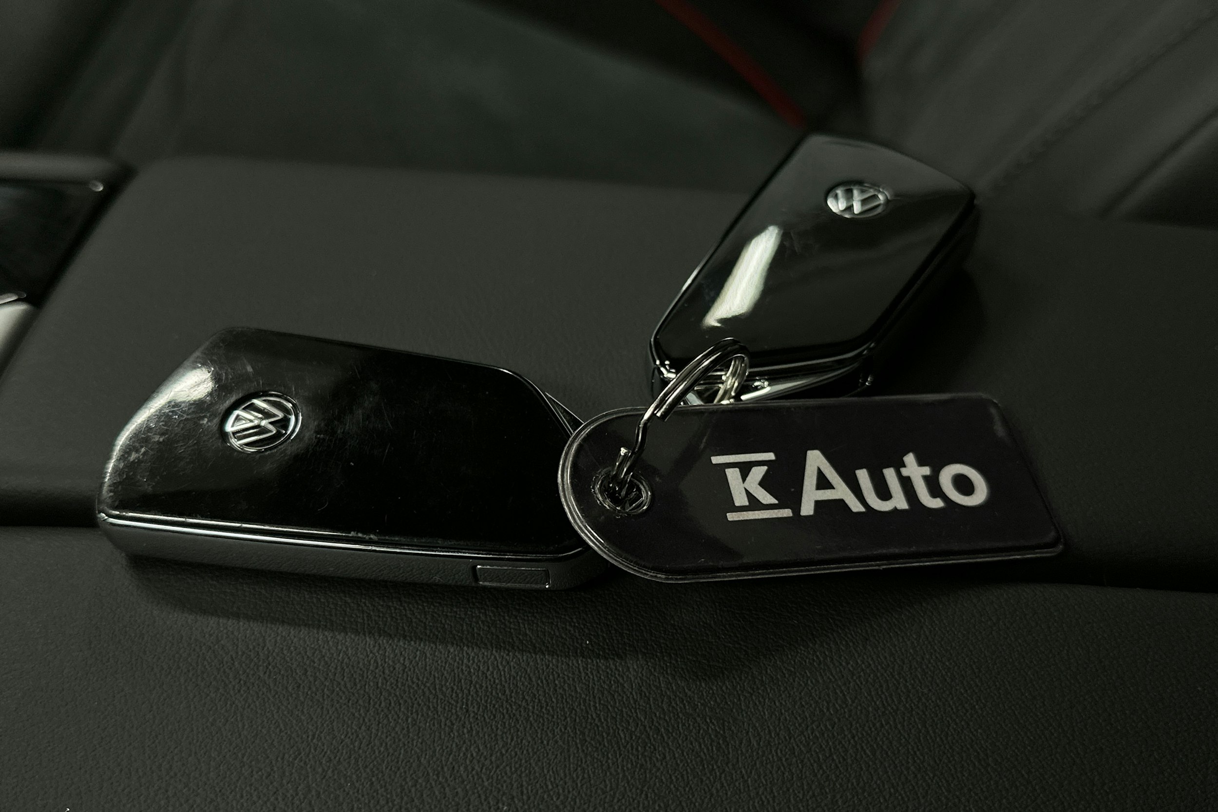 sininen Volkswagen ID.7 2025 kuva 40.