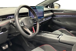 punainen Volkswagen ID.7 2025 kuva 7.