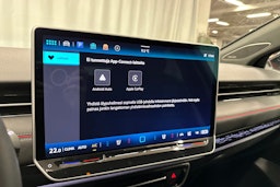 punainen Volkswagen ID.7 2025 kuva 25.