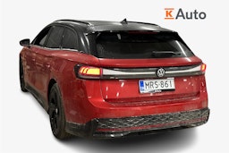 punainen Volkswagen ID.7 2025 kuva 2.