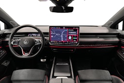 punainen Volkswagen ID.7 2025 kuva 9.