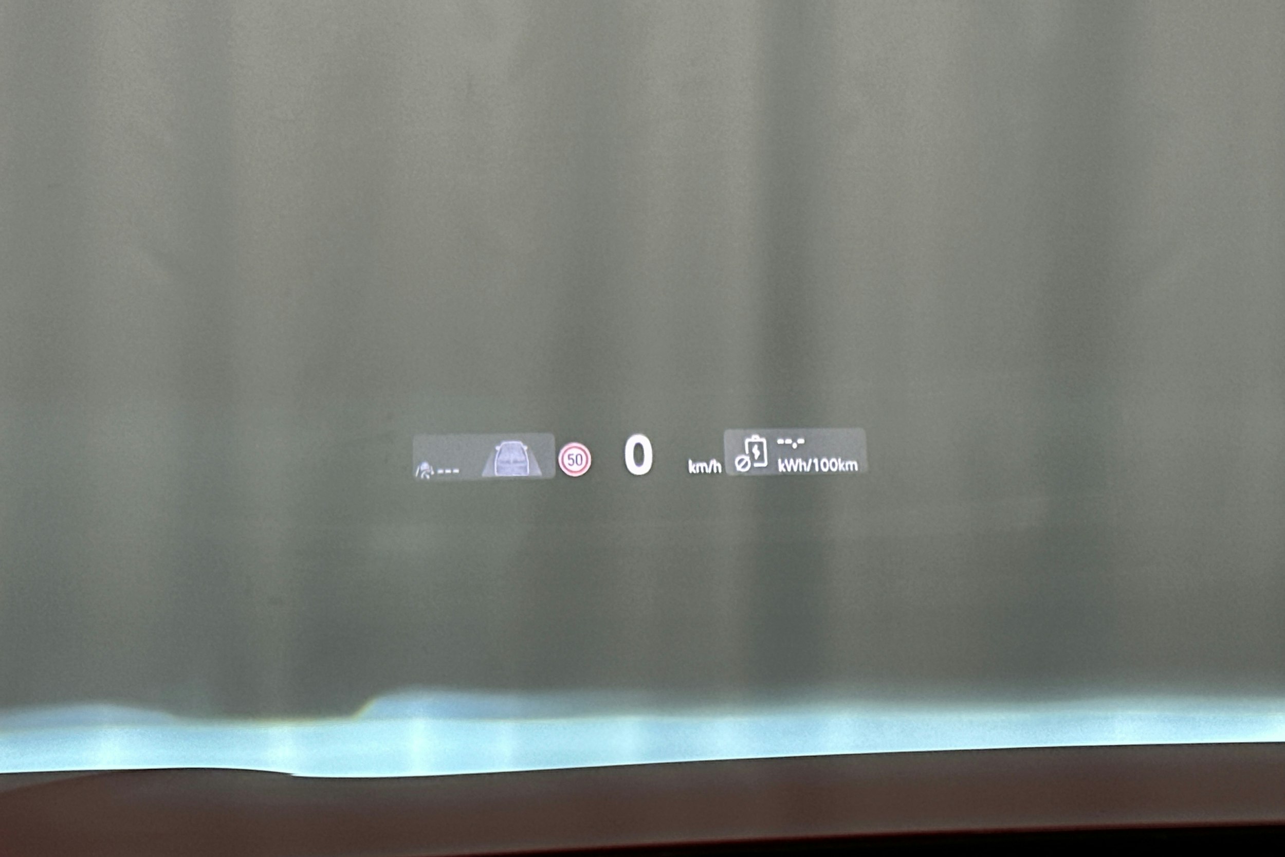 punainen Volkswagen ID.7 2025 kuva 26.