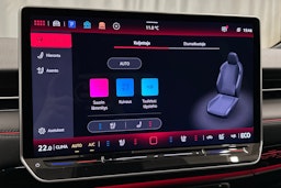 punainen Volkswagen ID.7 2025 kuva 34.