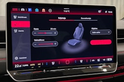 punainen Volkswagen ID.7 2025 kuva 35.