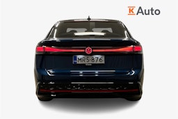 sininen Volkswagen ID.7 2025 kuva 3.