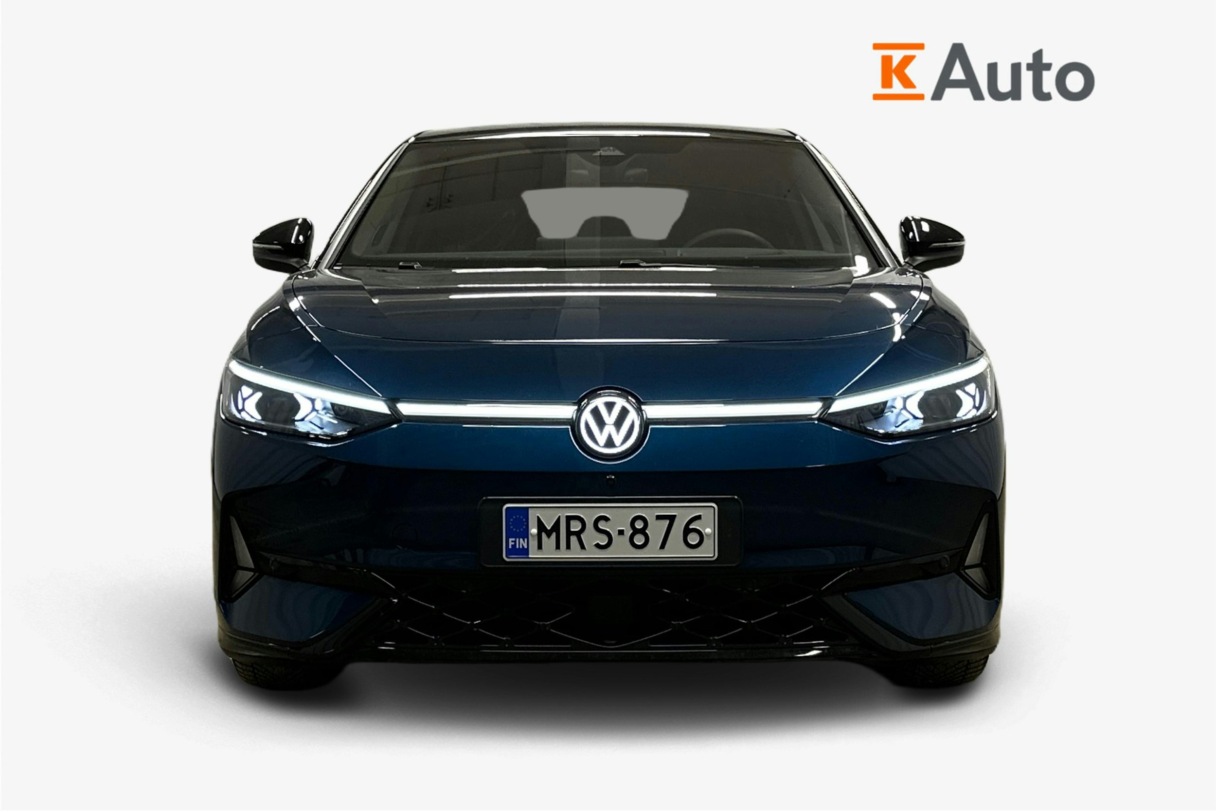 sininen Volkswagen ID.7 2025 kuva 4.