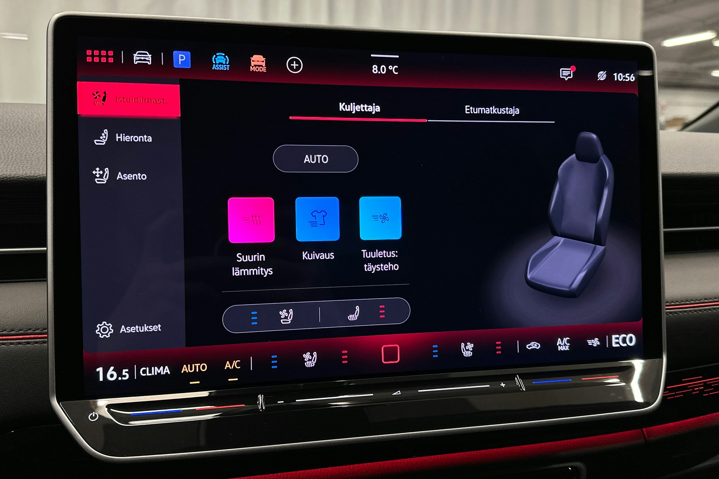 sininen Volkswagen ID.7 2025 kuva 31.