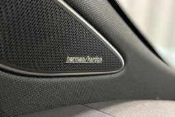 sininen Volkswagen ID.7 2025 kuva 35.