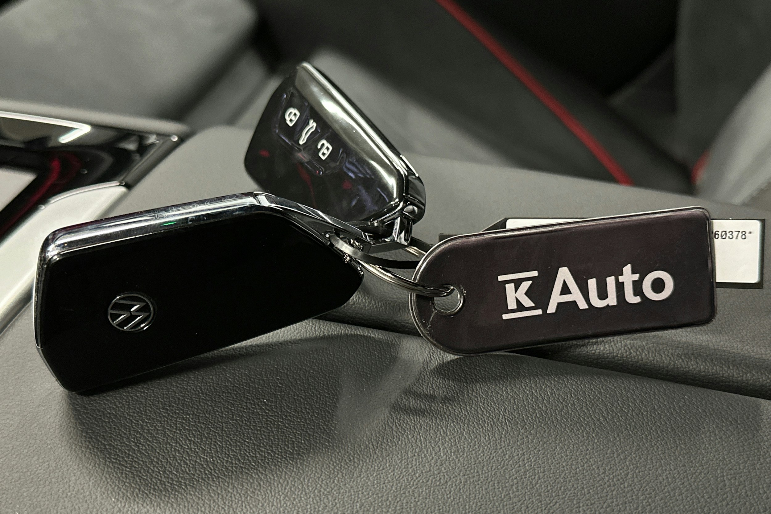 sininen Volkswagen ID.7 2025 kuva 36.